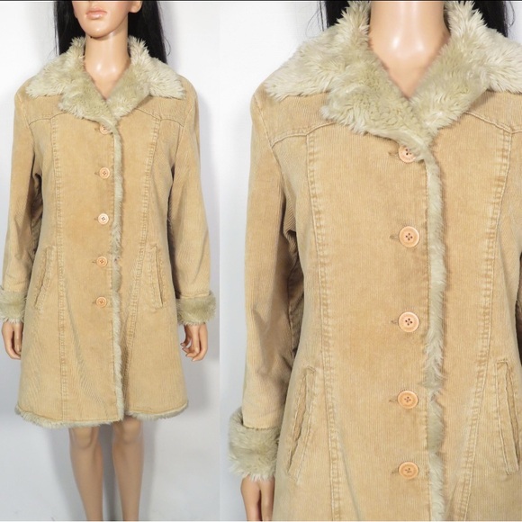 Steve Madden Jackets & Blazers - Steve Madden Cream Teddy Jacket with Faux Fur Trim
